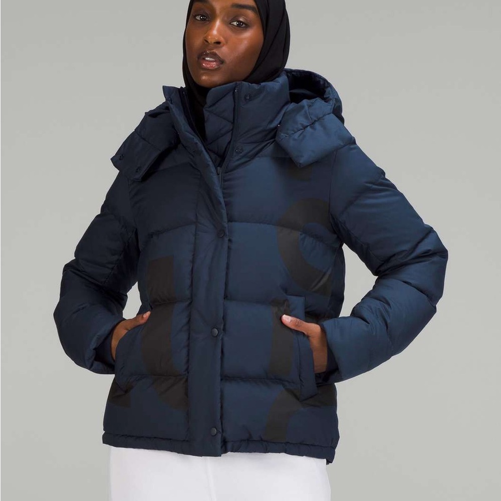Lululemon wonder puff Women's Navy Puffer Jack